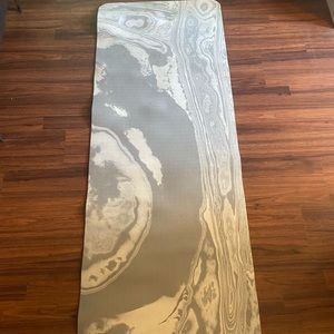 Yoga mat